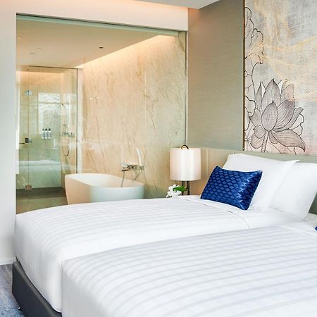 Chatrium Grand Bangkok Exteriör bild Deluxe Room